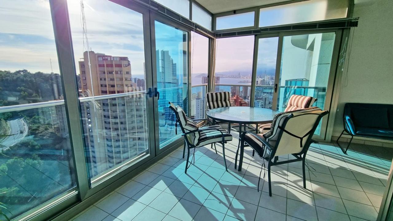 Skyline 14 Large And Sunny All-Day Balcony With Stunning Sea Views Benidorm Esterno foto